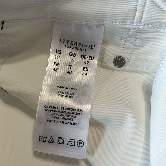 Liverpool The Gia Cruiser Pull On No See Through White Jean Shorts Size 12 - Picture 6 of 10